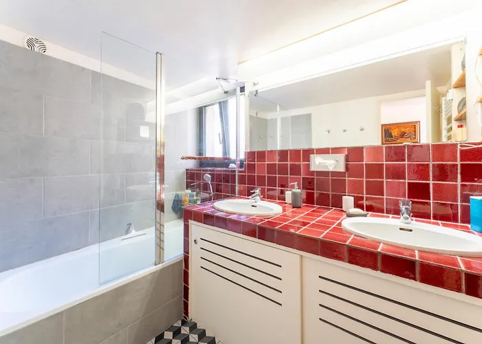 Le Sophora Avec Jacuzzi Rochefort-du-Gard